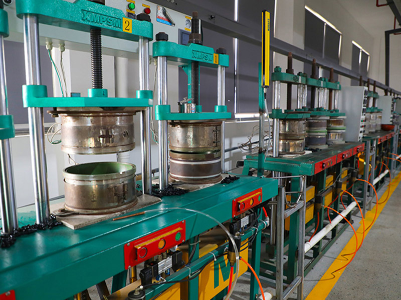 การปั้น